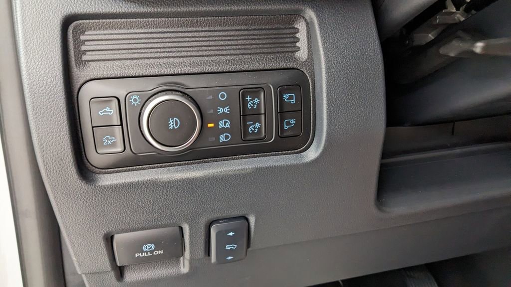 New 2025 Ford F350 Lariat w/ Lariat Ultimate Package image 21