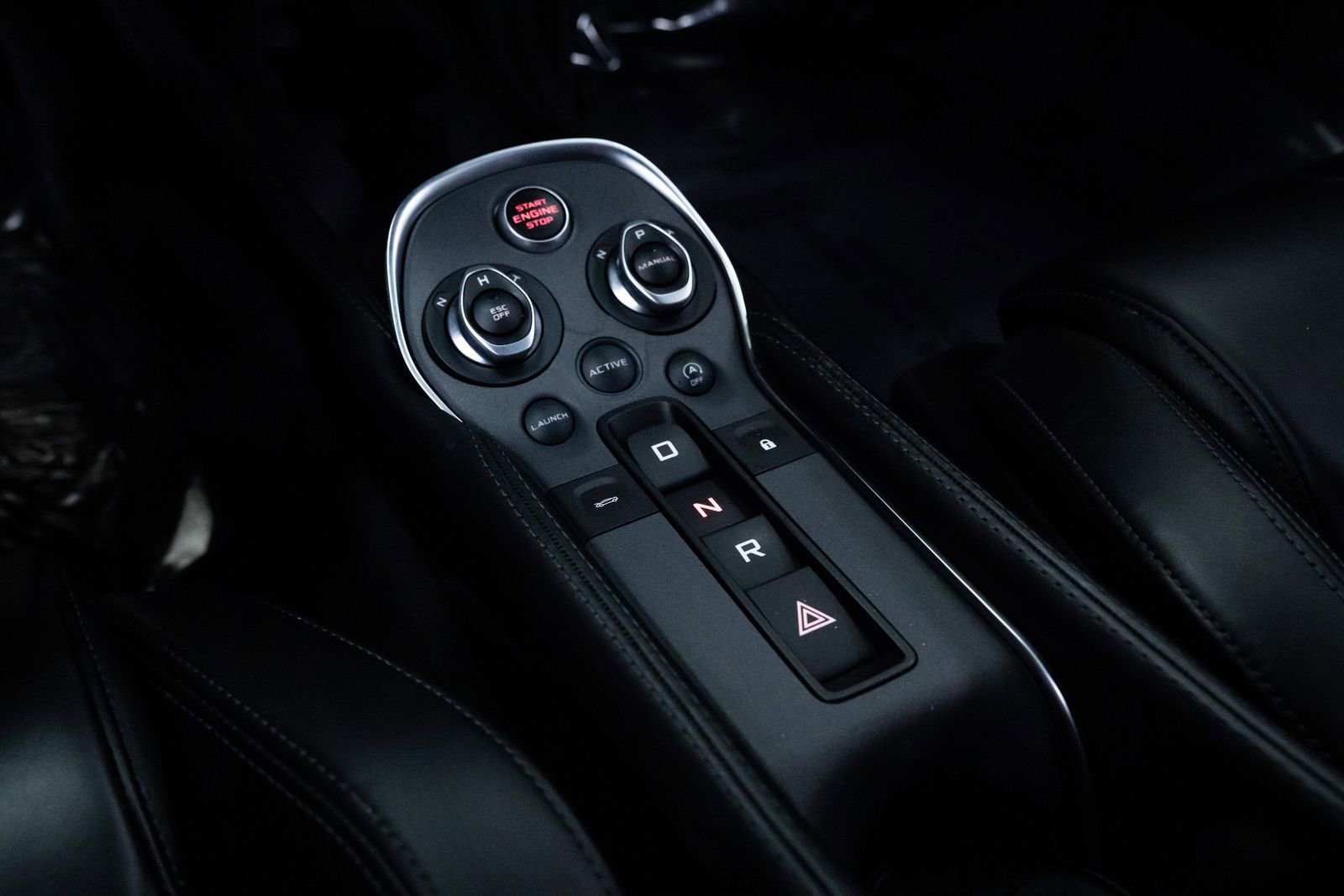 Used 2018 McLaren 570S Coupe RWD image 20