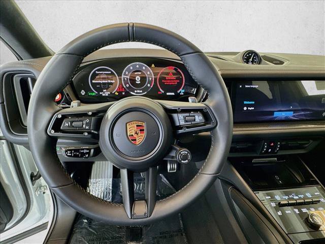 New 2026 Porsche Cayenne GTS AWD/4WD image 14