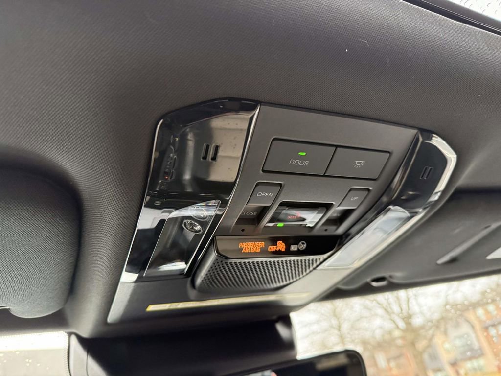 Used 2025 Lexus GX 550 Overtrail+ w/ Mark Levinson an image 25