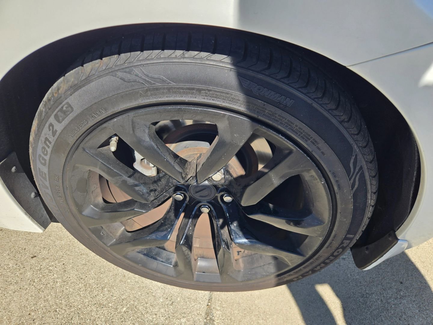 Used 2016 Nissan 370Z Coupe image 29