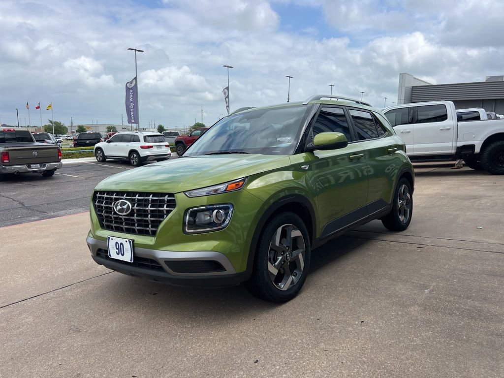 Used 2024 Hyundai Venue SEL image 5