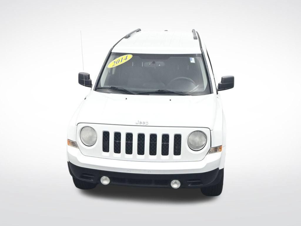 Used 2014 Jeep Patriot Sport w/ Power Value Group AWD/4WD image 28