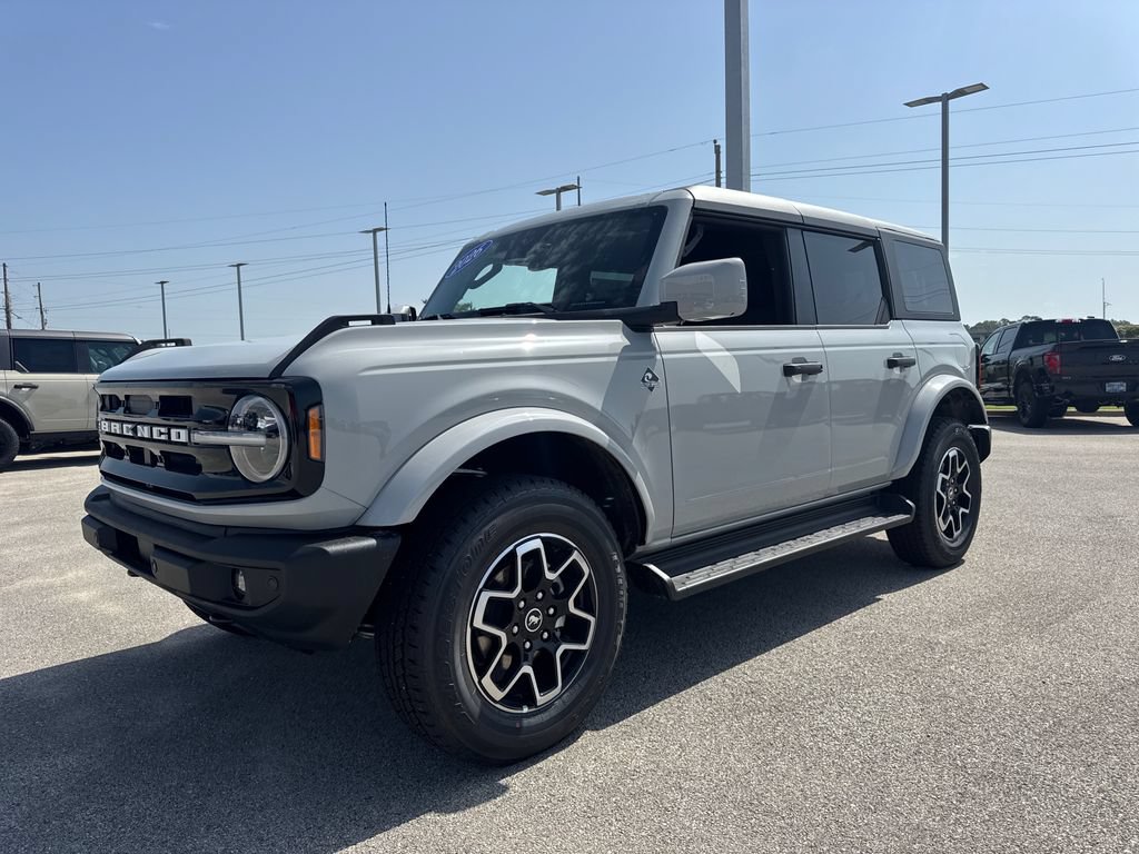New 2026 Ford Bronco Outer Banks AWD/4WD video 2