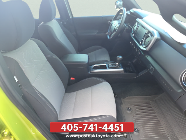 Used 2023 Toyota Tacoma TRD Off-Road AWD/4WD image 32