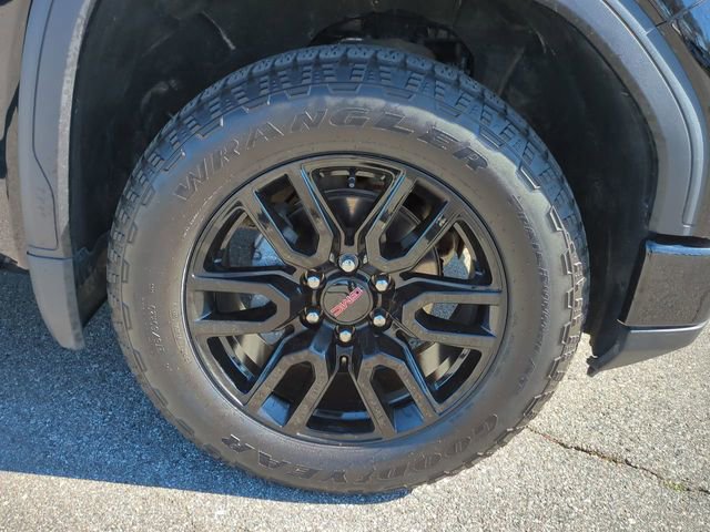 Used 2024 GMC Sierra 1500 Elevation w/ Preferred Package image 11