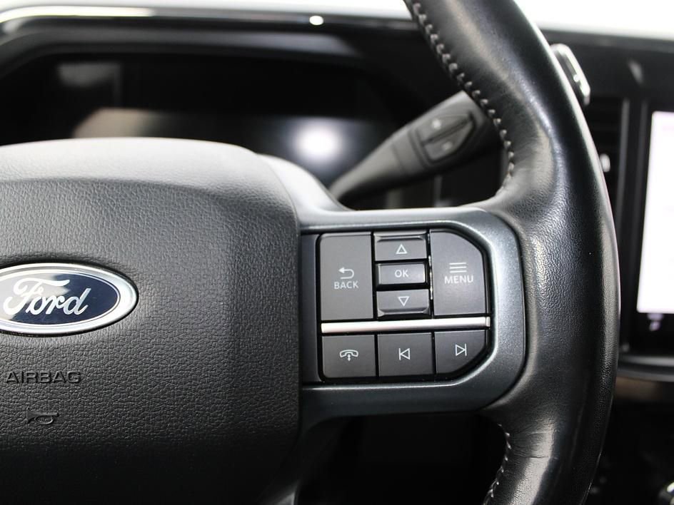 Used 2023 Ford F350 Lariat w/ FX4 Off-Road Package image 18