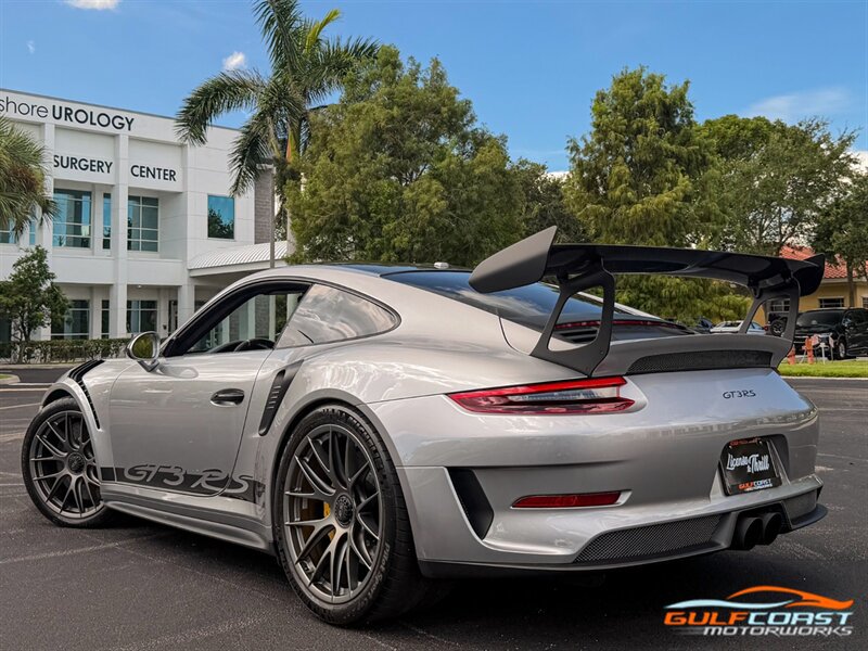 Used 2019 Porsche 911 GT3 RS w/ Weissach Package RWD image 45
