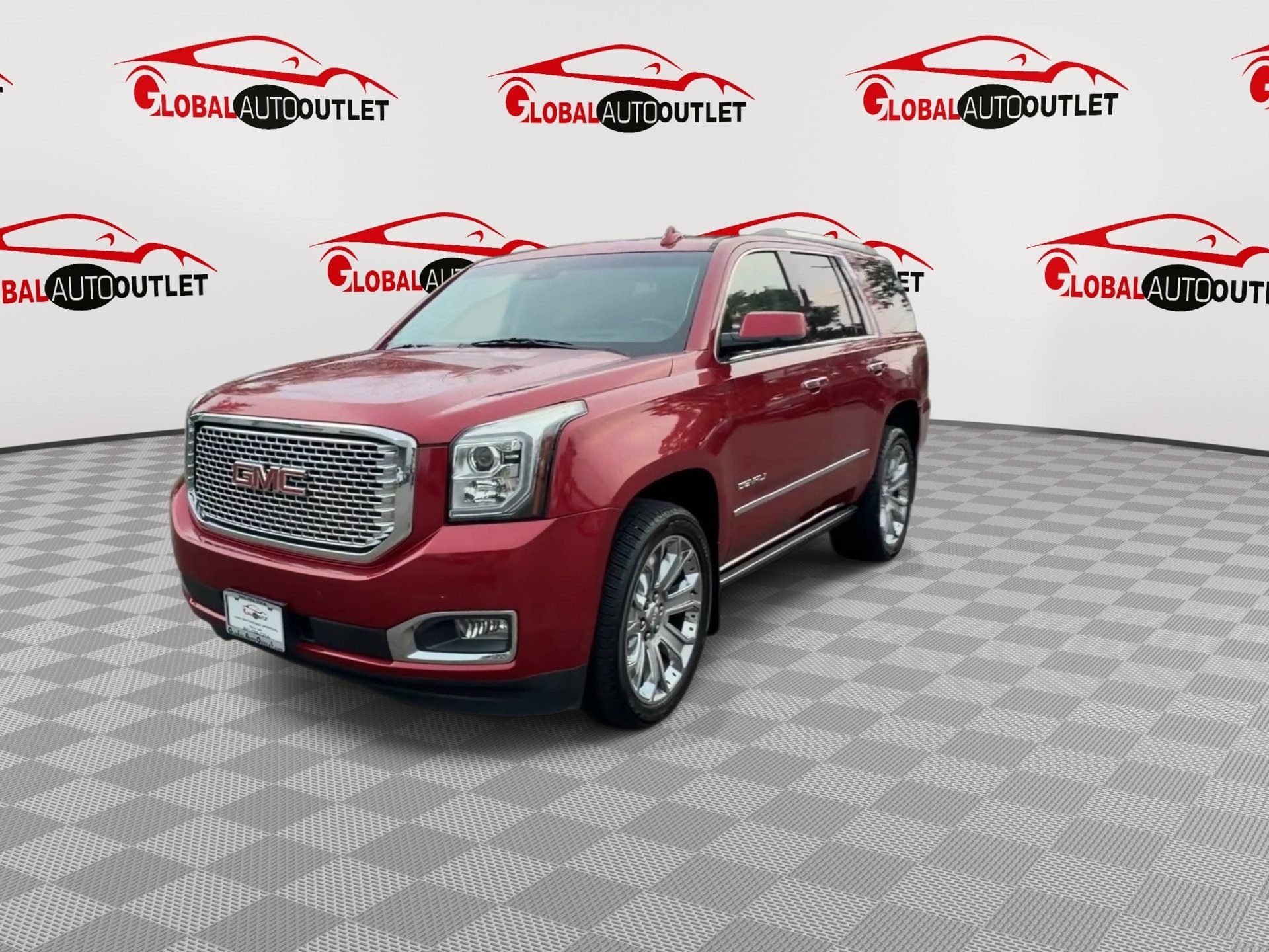 Used 2015 GMC Yukon Denali w/ Premium Package AWD/4WD image 3