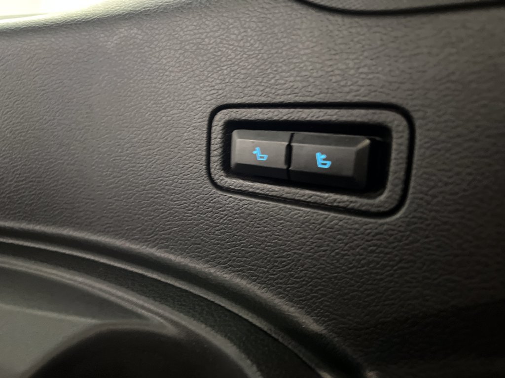 Used 2023 Ford Expedition Limited AWD/4WD image 43