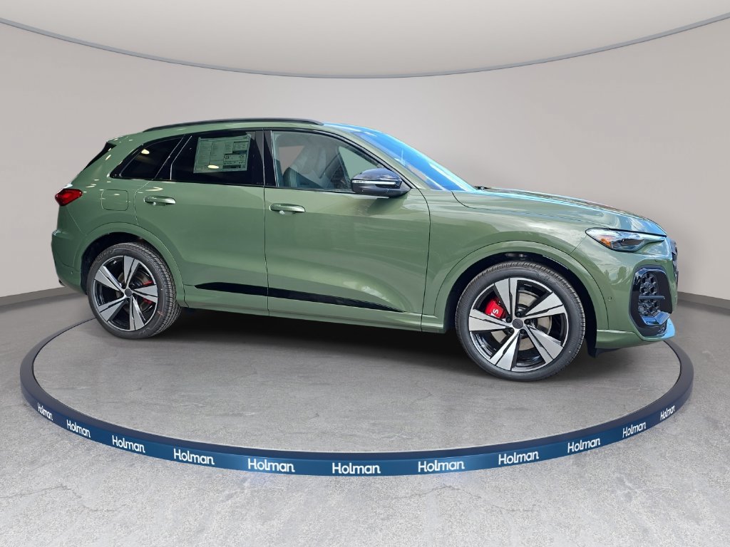 New 2026 Audi SQ5 Prestige AWD/4WD image 4