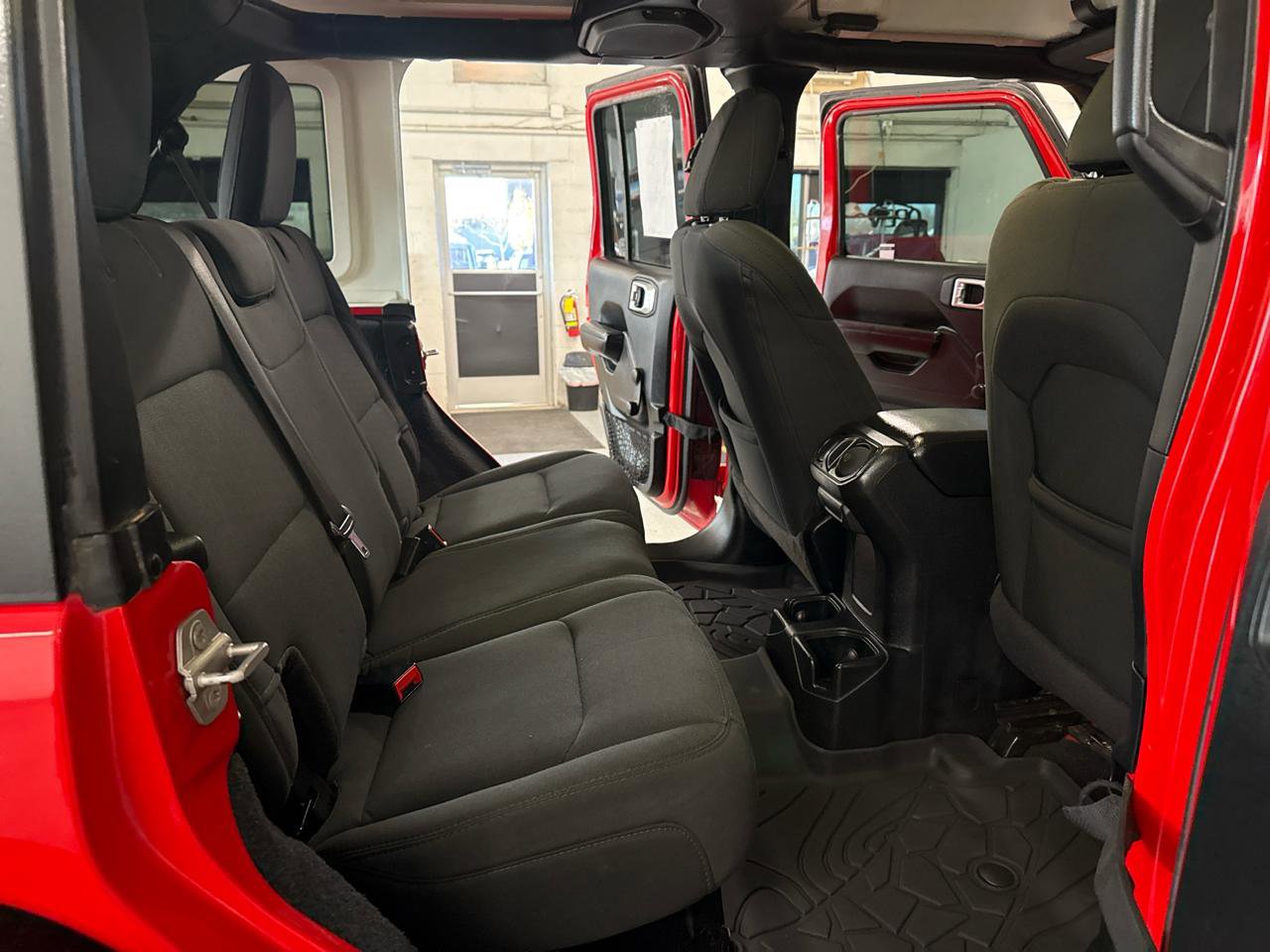 Used 2021 Jeep Wrangler Unlimited Sport image 46