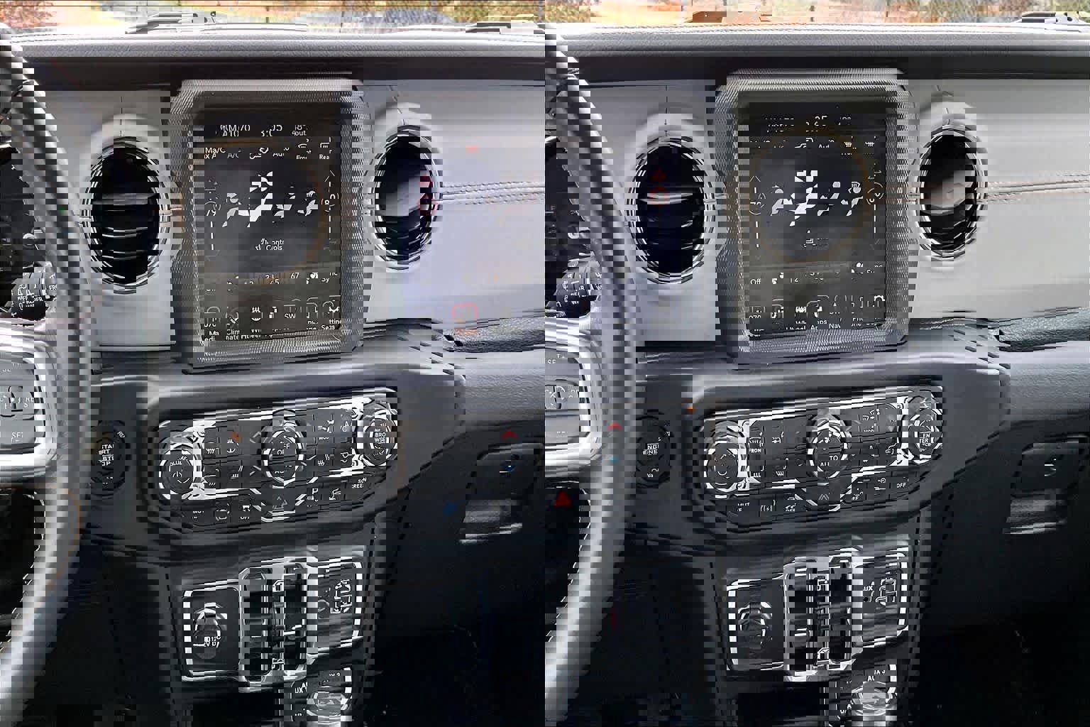 Used 2021 Jeep Wrangler Unlimited Sahara image 7