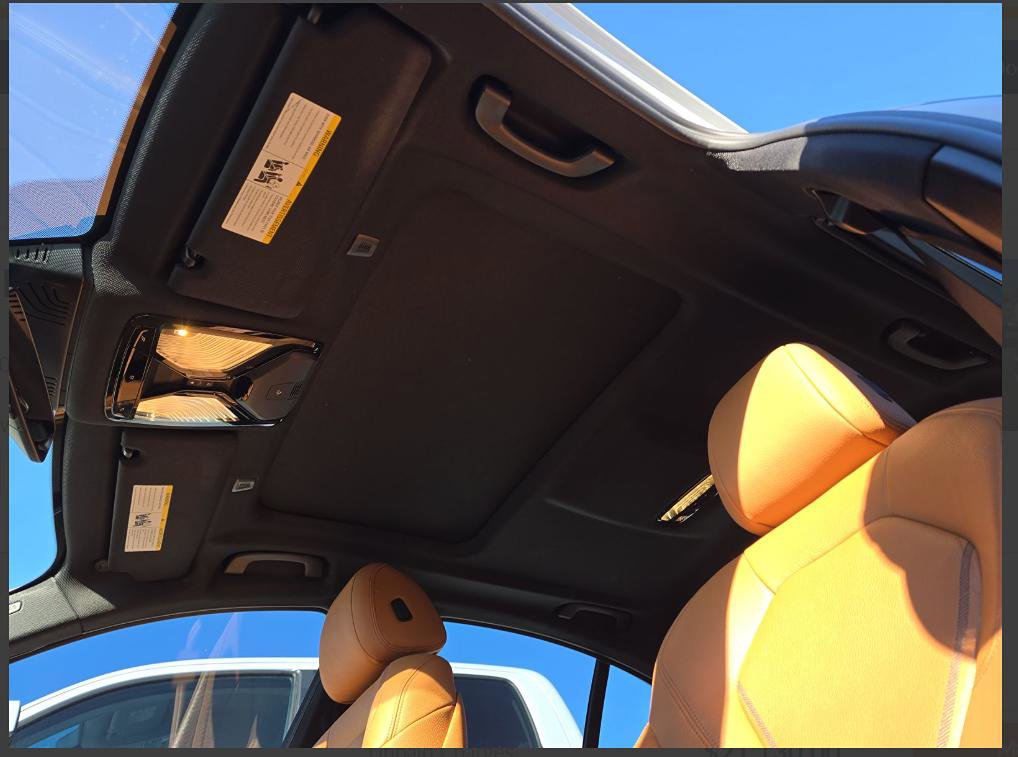 Used 2020 BMW 530i w/ Premium Package image 7