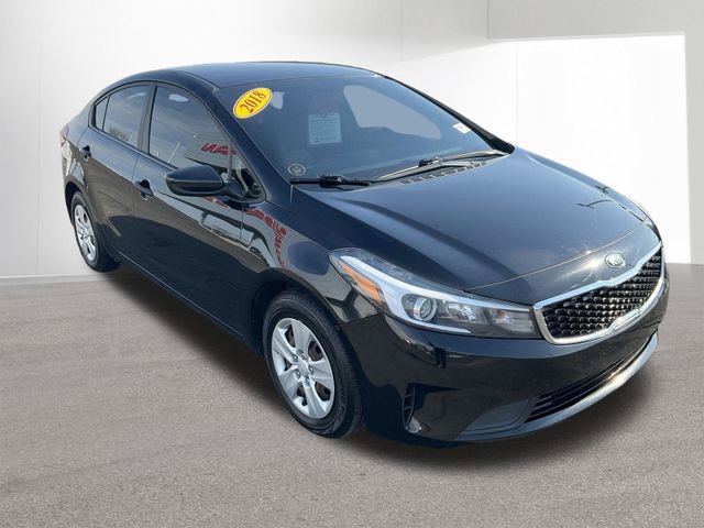 Used 2018 Kia Forte LX w/ LX Rear Camera Package image 3