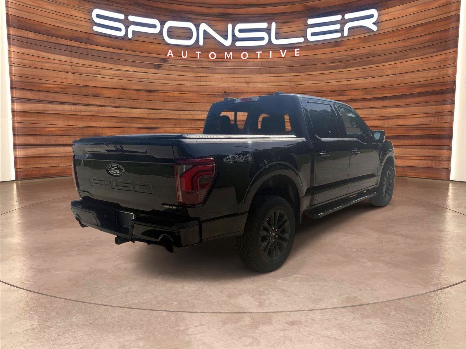 Used 2025 Ford F150 Lariat w/ Equipment Group 501A Mid AWD/4WD image 6