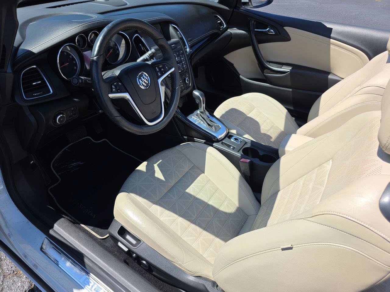 Used 2016 Buick Cascada Premium FWD image 4