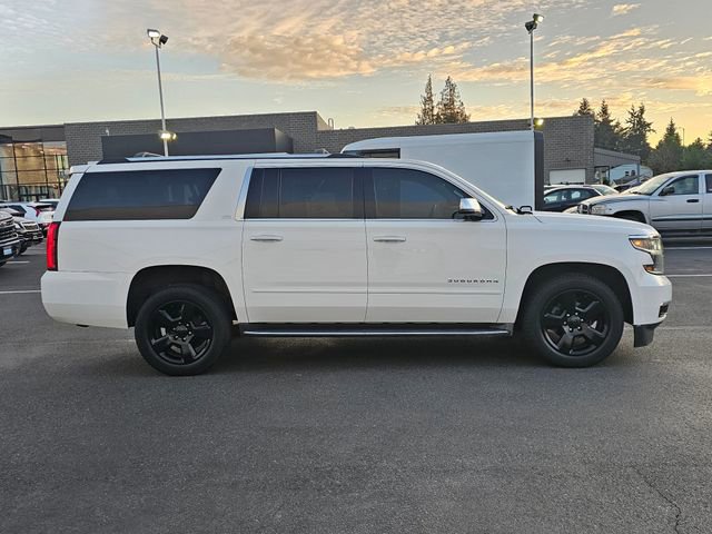 Used 2016 Chevrolet Suburban LTZ image 7