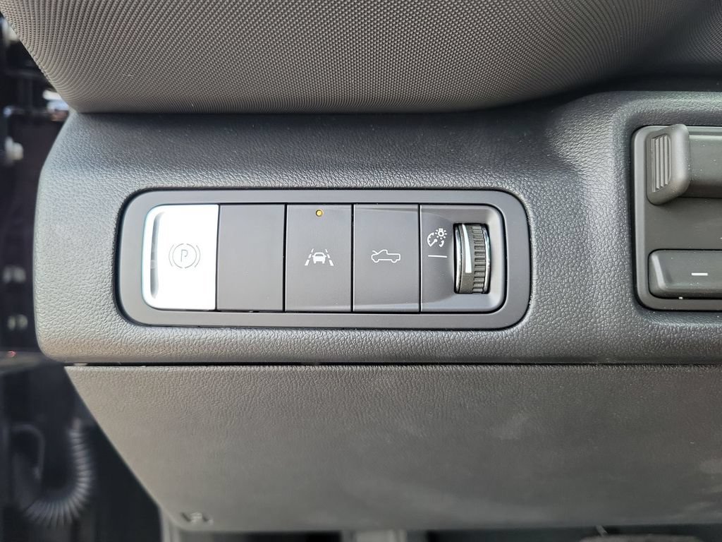 New 2026 Chevrolet Silverado EV LT AWD/4WD image 16