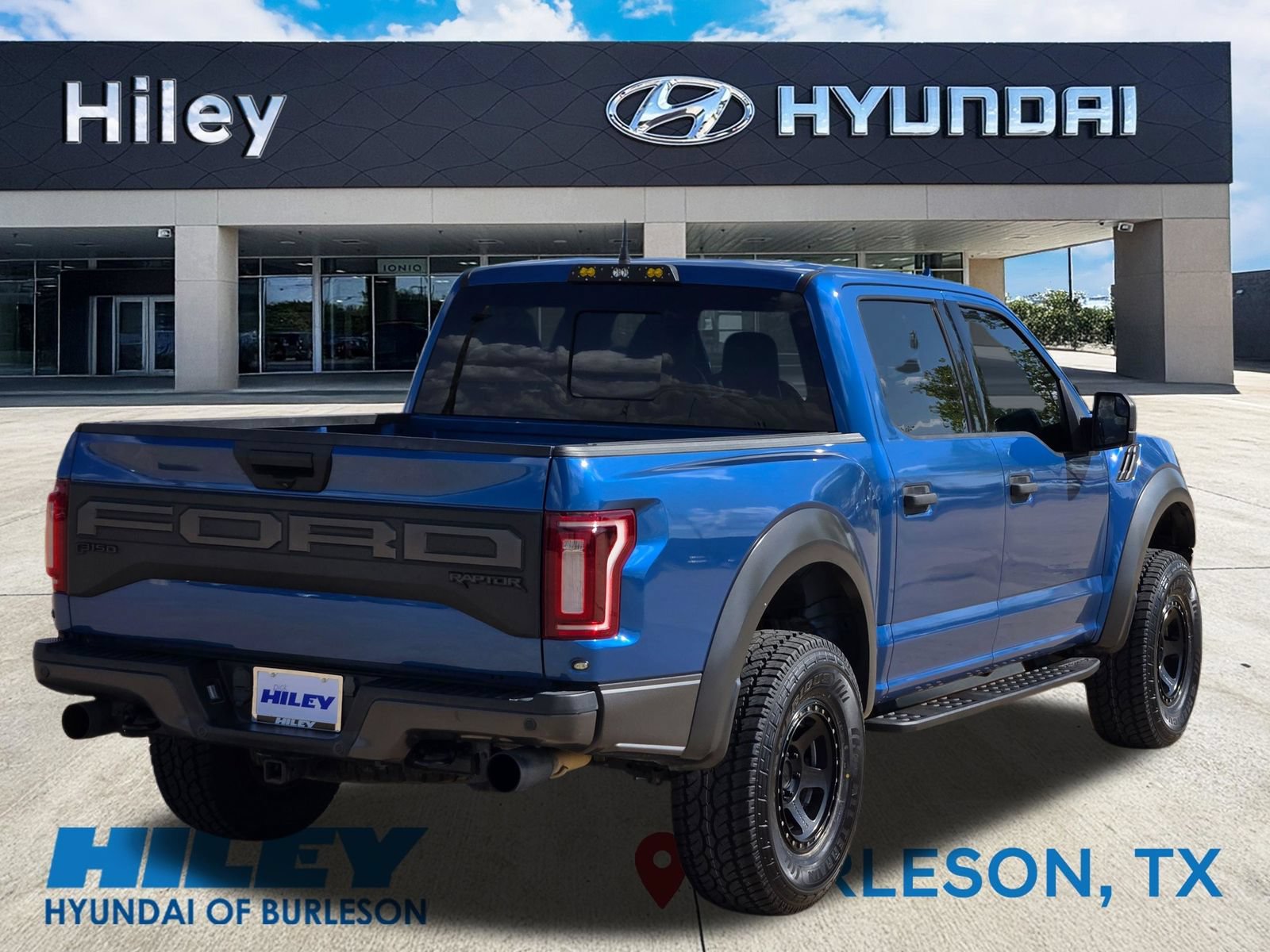 Used 2019 Ford F150 Raptor w/ Equipment Group 801A Mid AWD/4WD image 4