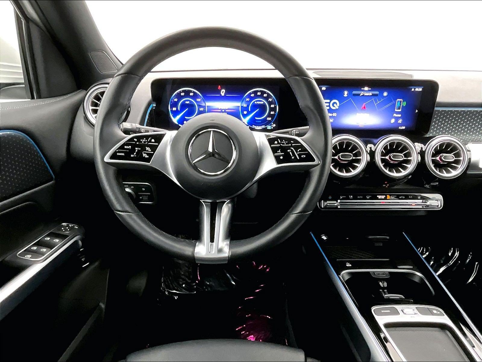 Certified 2024 Mercedes-Benz EQB 250+ image 4