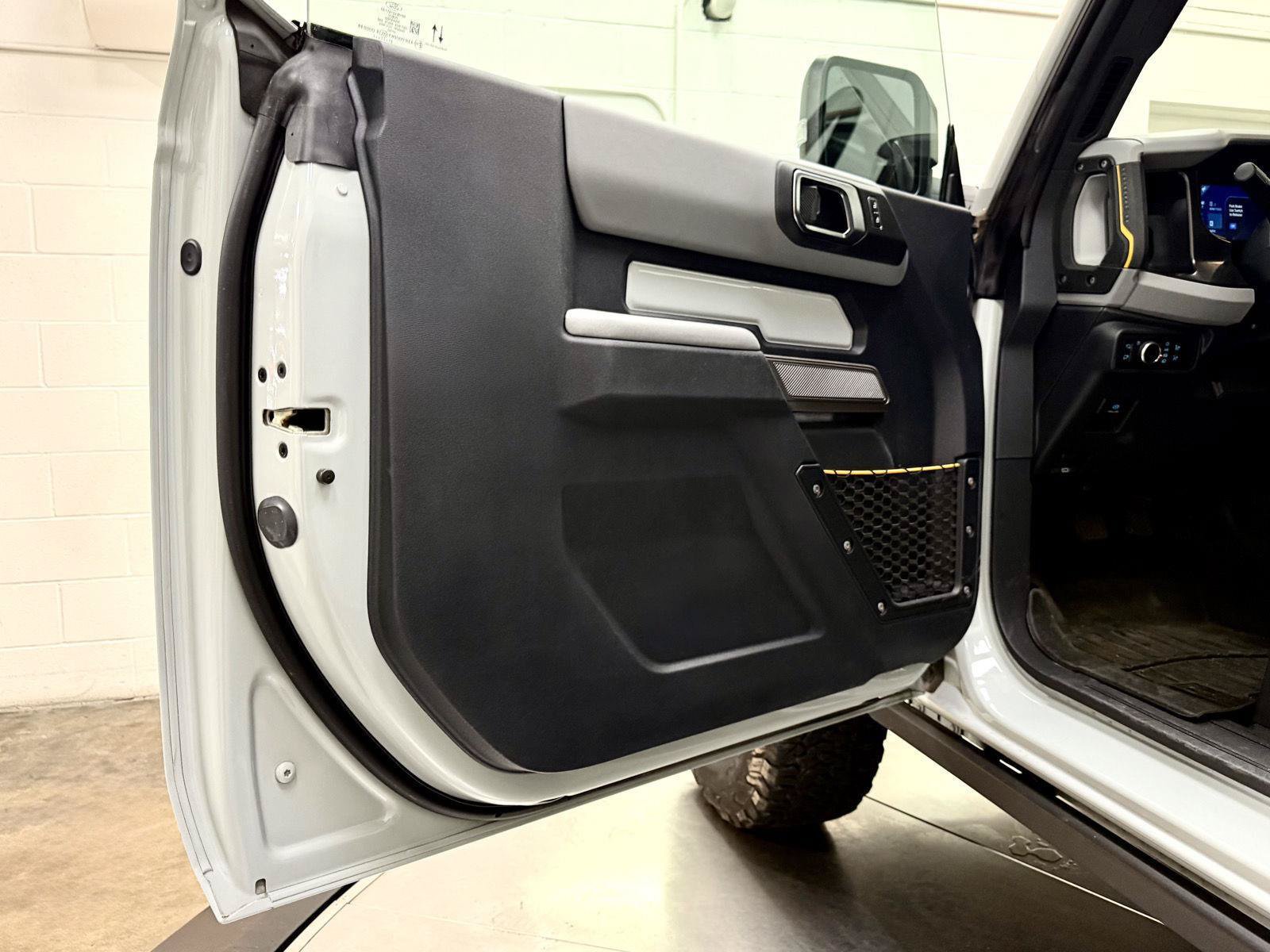 Used 2021 Ford Bronco Badlands AWD/4WD image 11