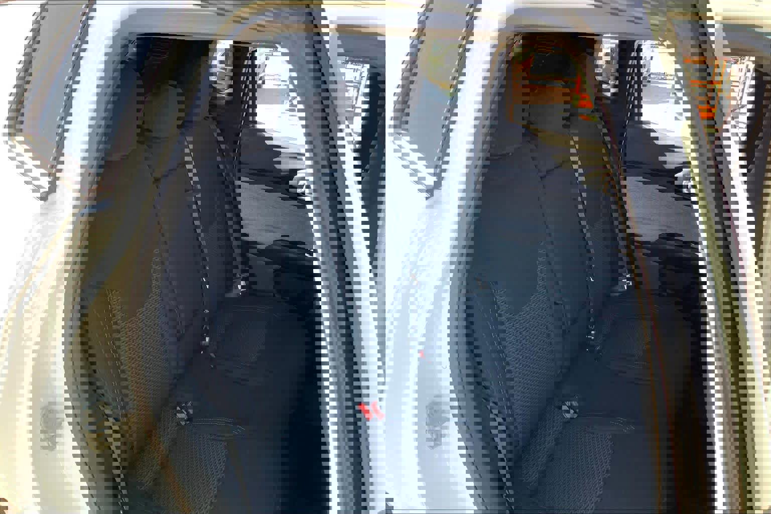 Used 2023 Jeep Compass Sport image 20