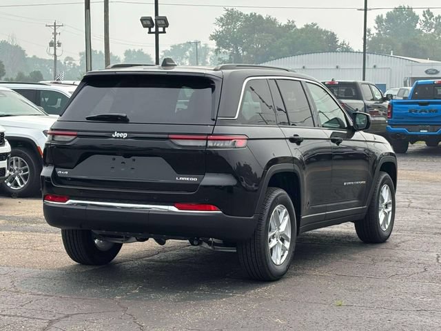 New 2026 Jeep Grand Cherokee Laredo X AWD/4WD image 30