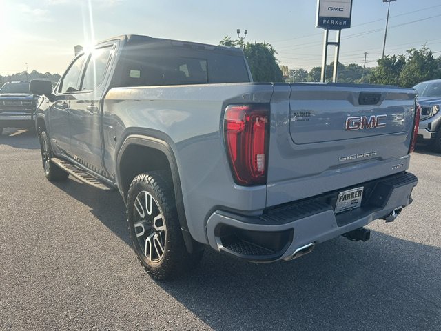 Used 2025 GMC Sierra 1500 AT4 w/ Technology Package AWD/4WD image 6