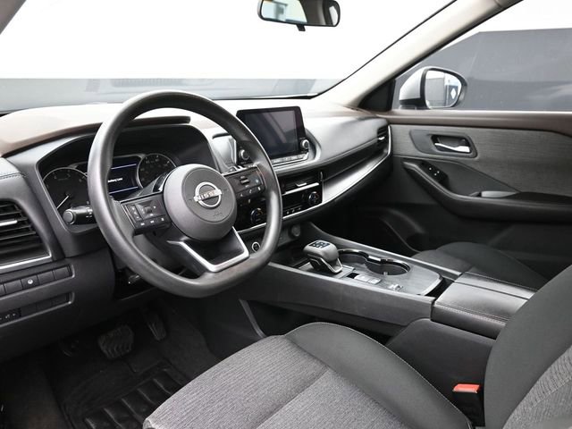 Used 2022 Nissan Rogue SV FWD image 18