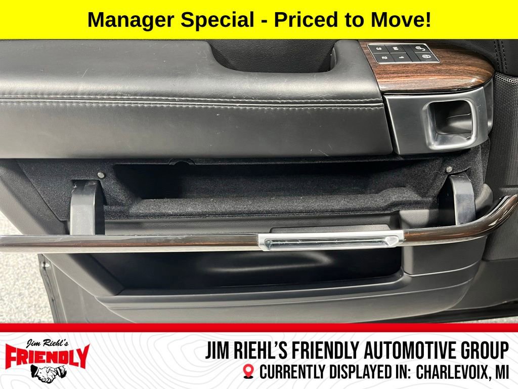 Used 2016 Land Rover Range Rover Supercharged AWD/4WD image 33