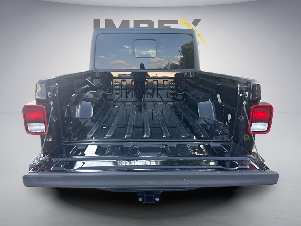 Used 2023 Jeep Gladiator Mojave w/ Trailer Tow Package AWD/4WD image 25