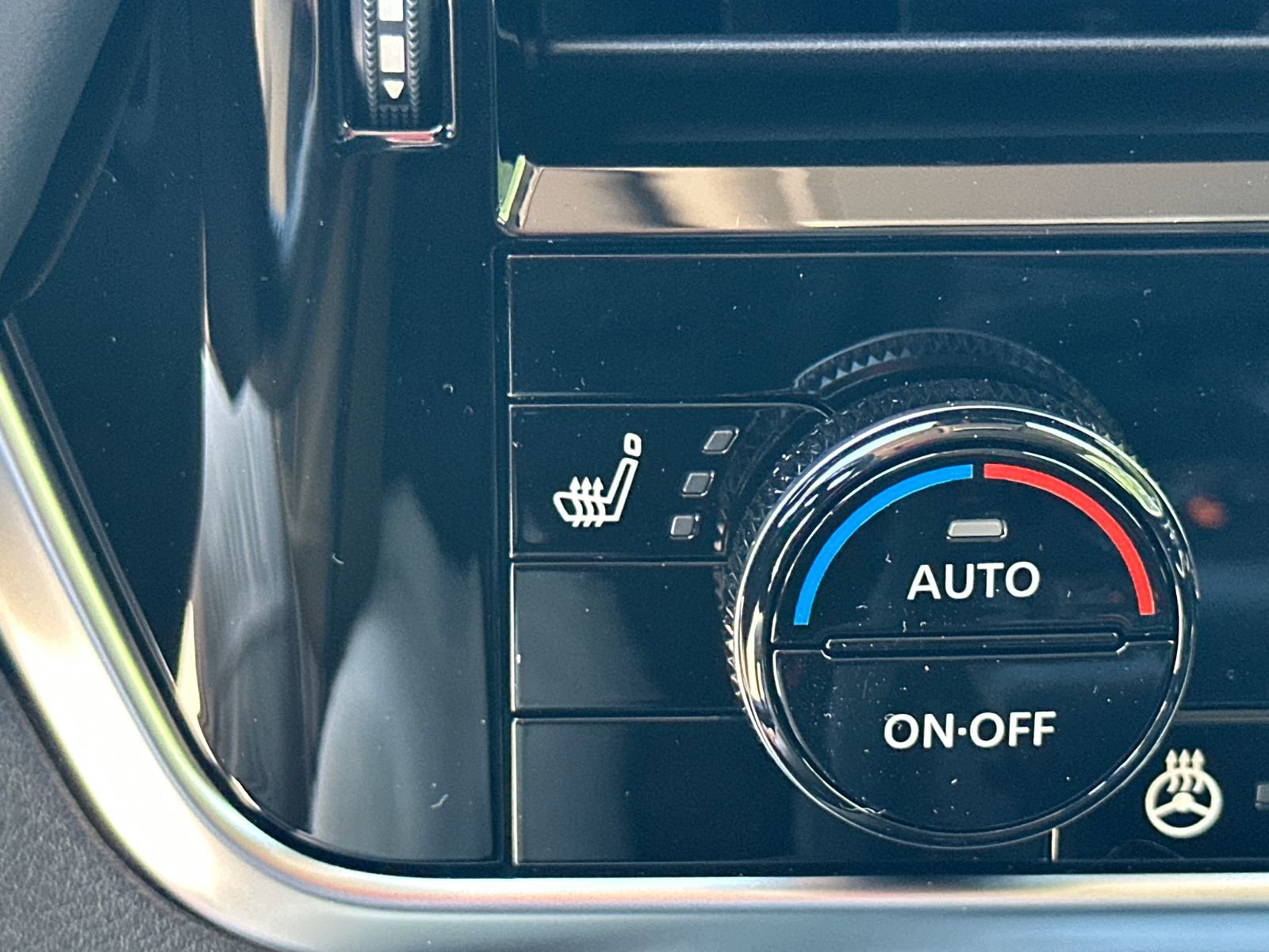 New 2026 Nissan Rogue Platinum w/ Tech Package image 30