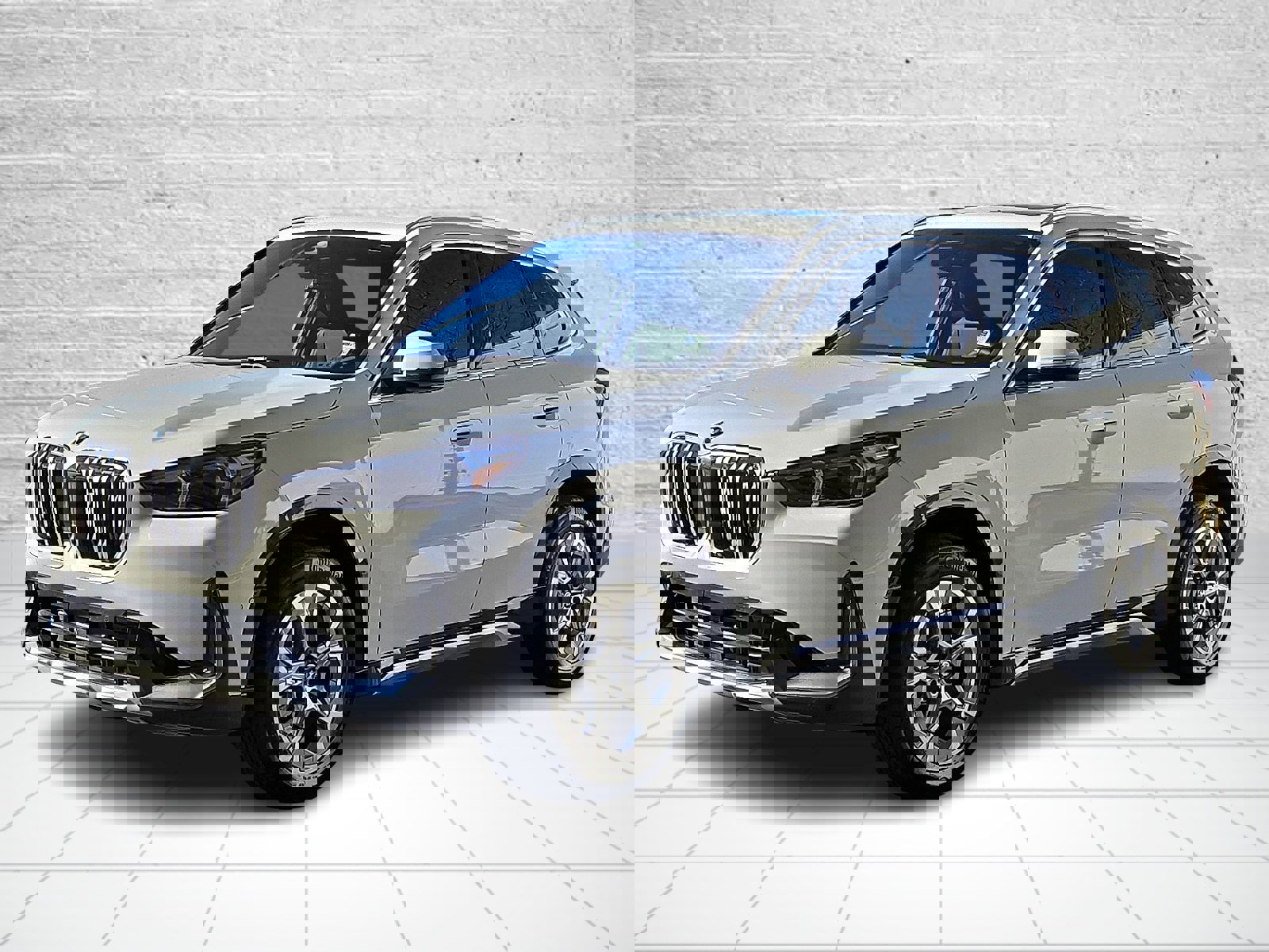 New 2026 BMW X1 xDrive28i w/ Convenience Package image 2