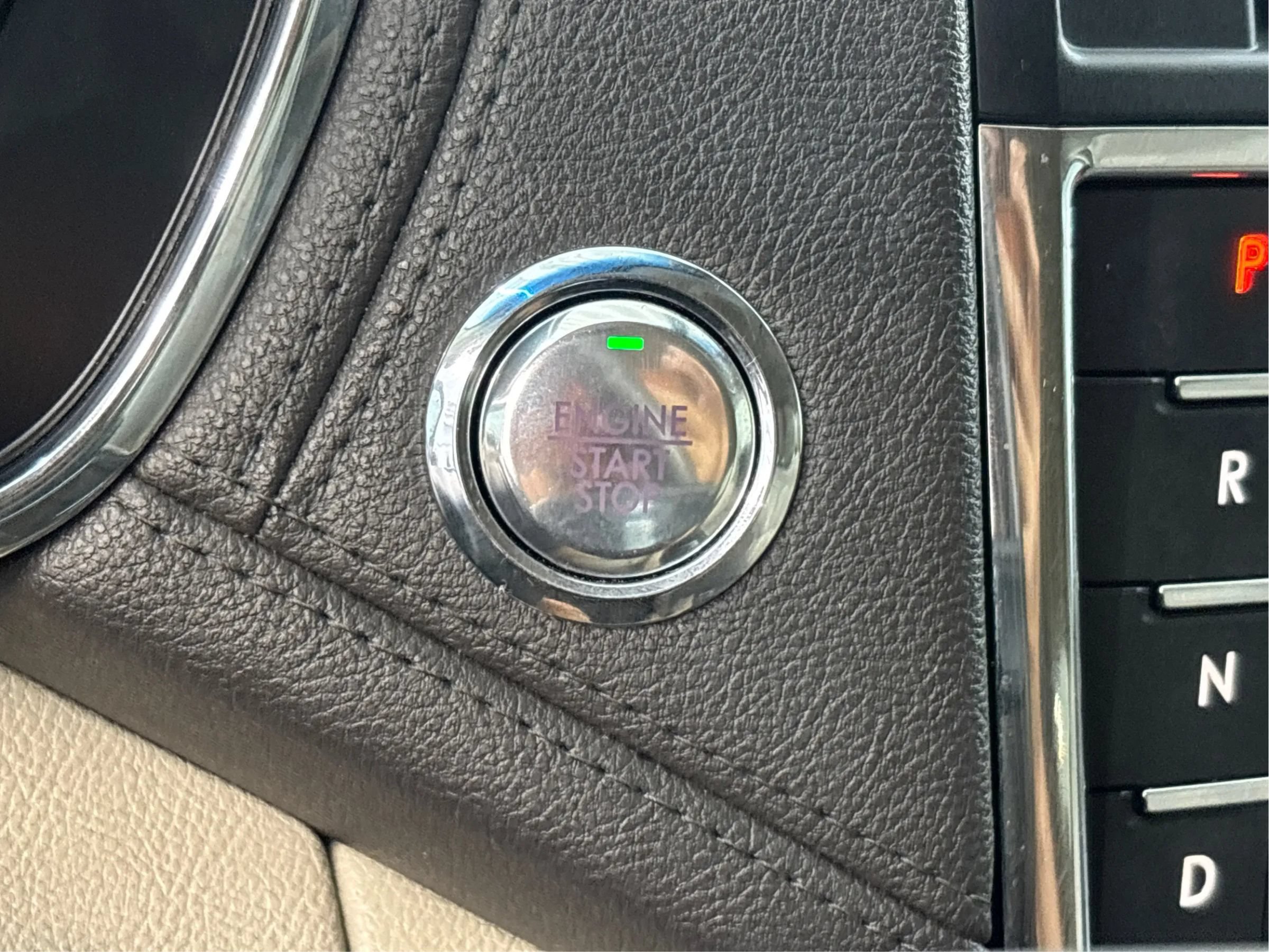 Used 2017 Lincoln Continental Select FWD image 37