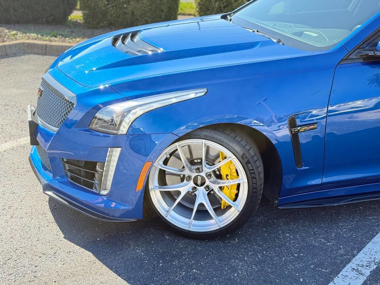 Used 2018 Cadillac CTS V image 4