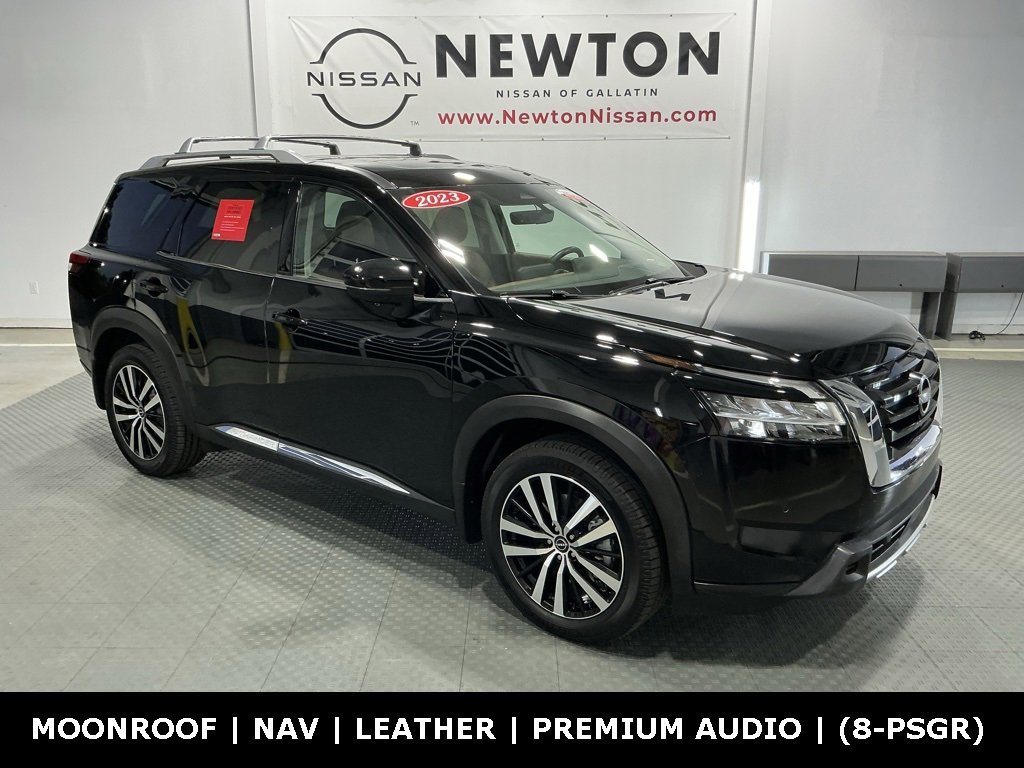 Used 2023 Nissan Pathfinder Platinum w/ Cargo Package