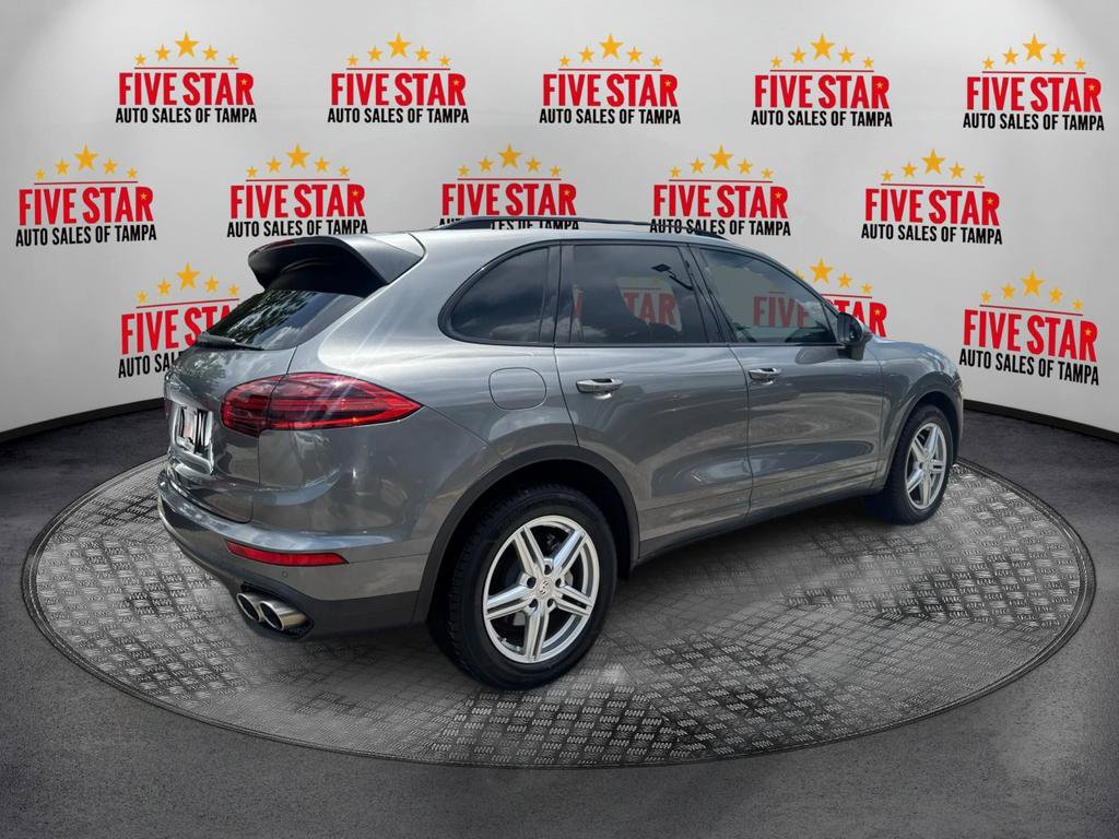 Used 2017 Porsche Cayenne S AWD/4WD image 7