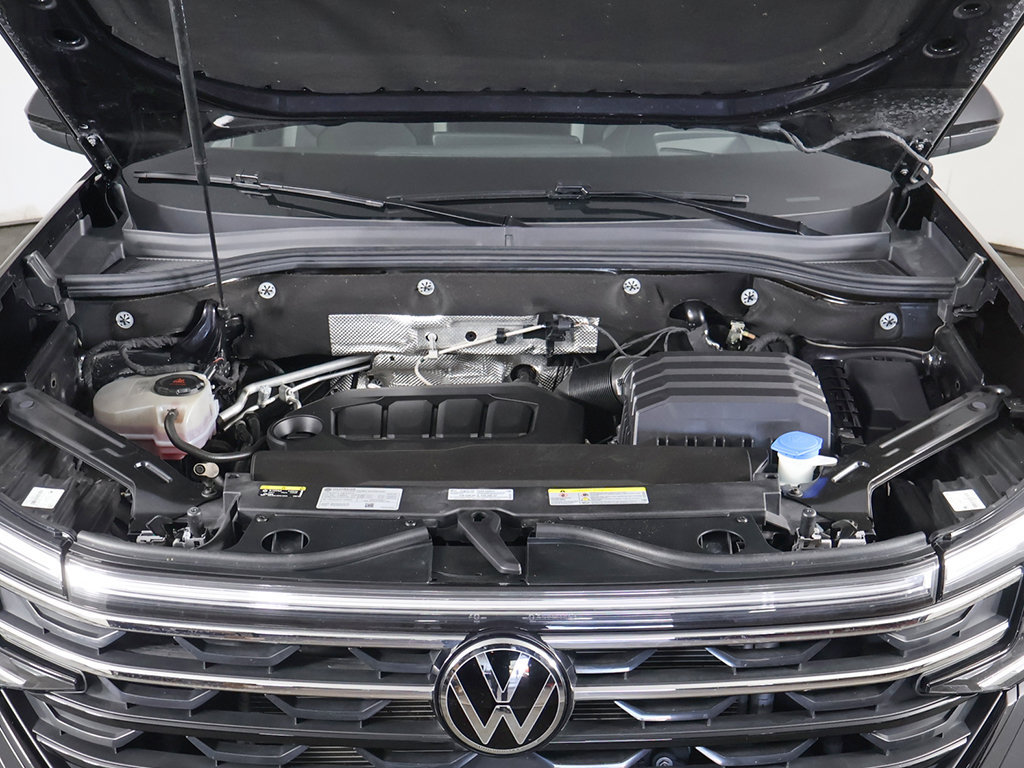 Used 2024 Volkswagen Atlas Peak Edition SEL AWD/4WD image 24