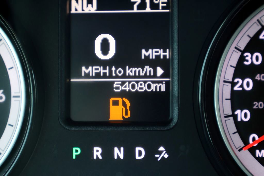Used 2019 RAM 1500 Classic SLT AWD/4WD image 35