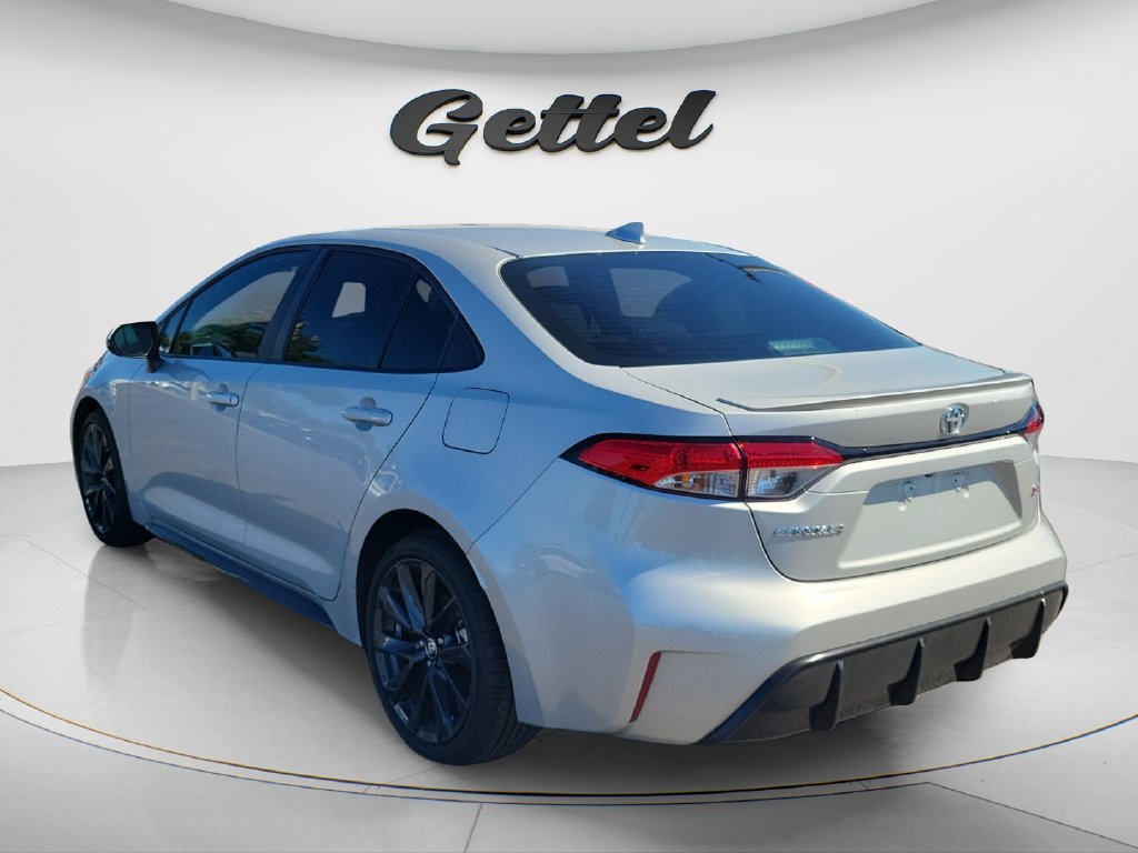 Used 2024 Toyota Corolla SE FWD image 7
