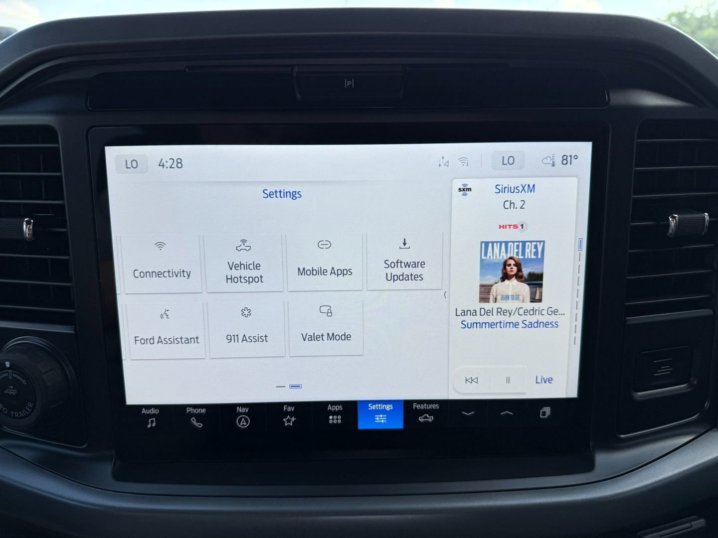 New 2025 Ford F150 XLT w/ Equipment Group 302A MID image 29