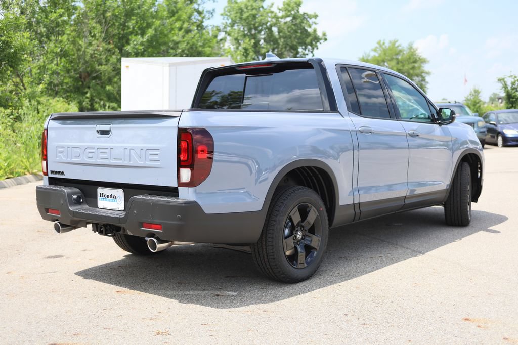 New 2026 Honda Ridgeline Black Edition image 6