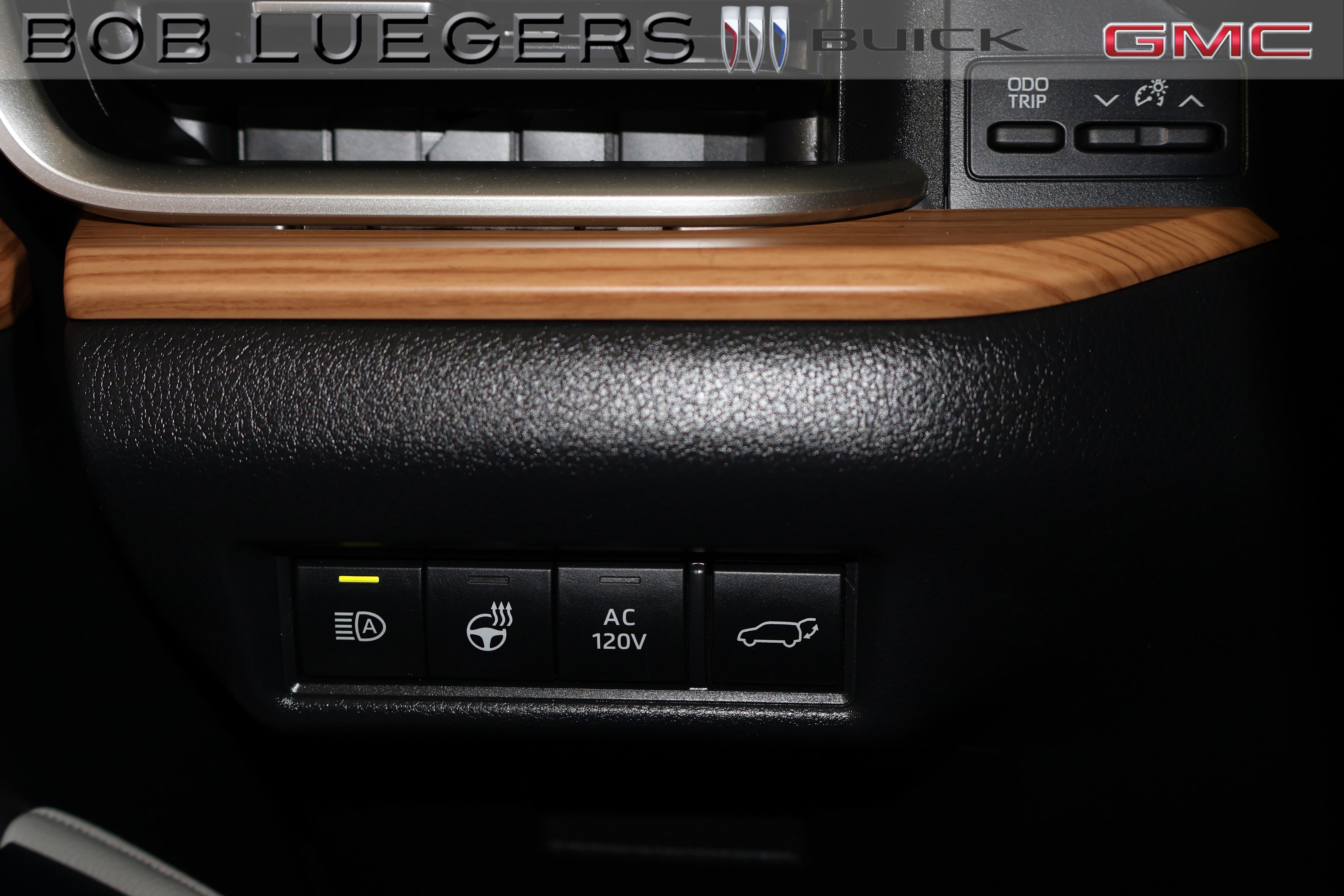 Used 2024 Toyota Grand Highlander XLE image 26