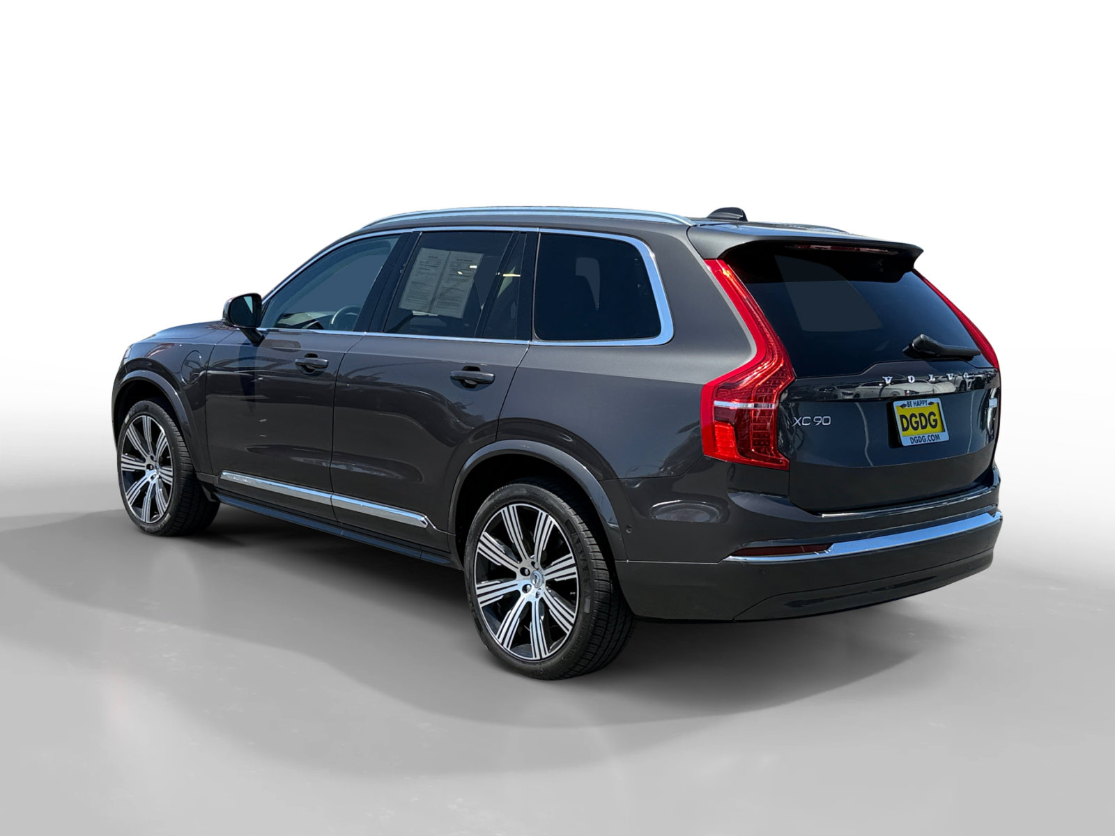 Used 2023 Volvo XC90 T8 Plus w/ Protection Package Premier AWD/4WD image 3