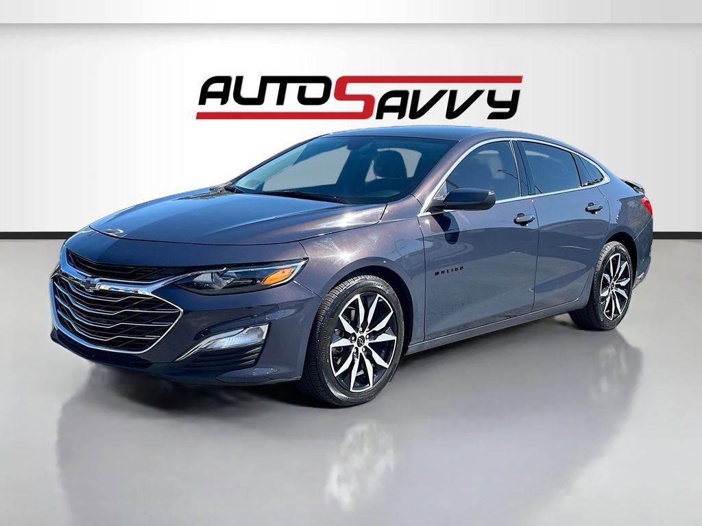 Used 2025 Chevrolet Malibu RS image 3