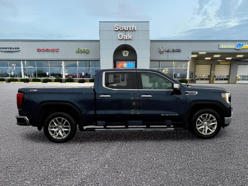 Used 2021 GMC Sierra 1500 SLT w/ SLT Premium Package AWD/4WD image 2