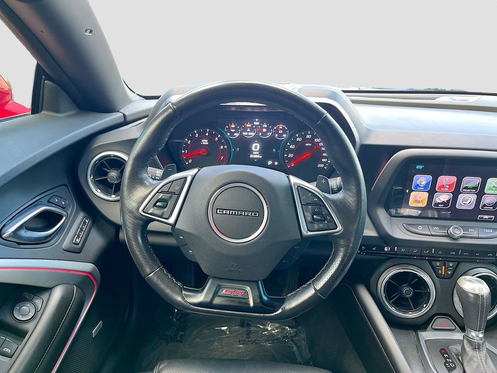 Used 2018 Chevrolet Camaro SS RWD image 22