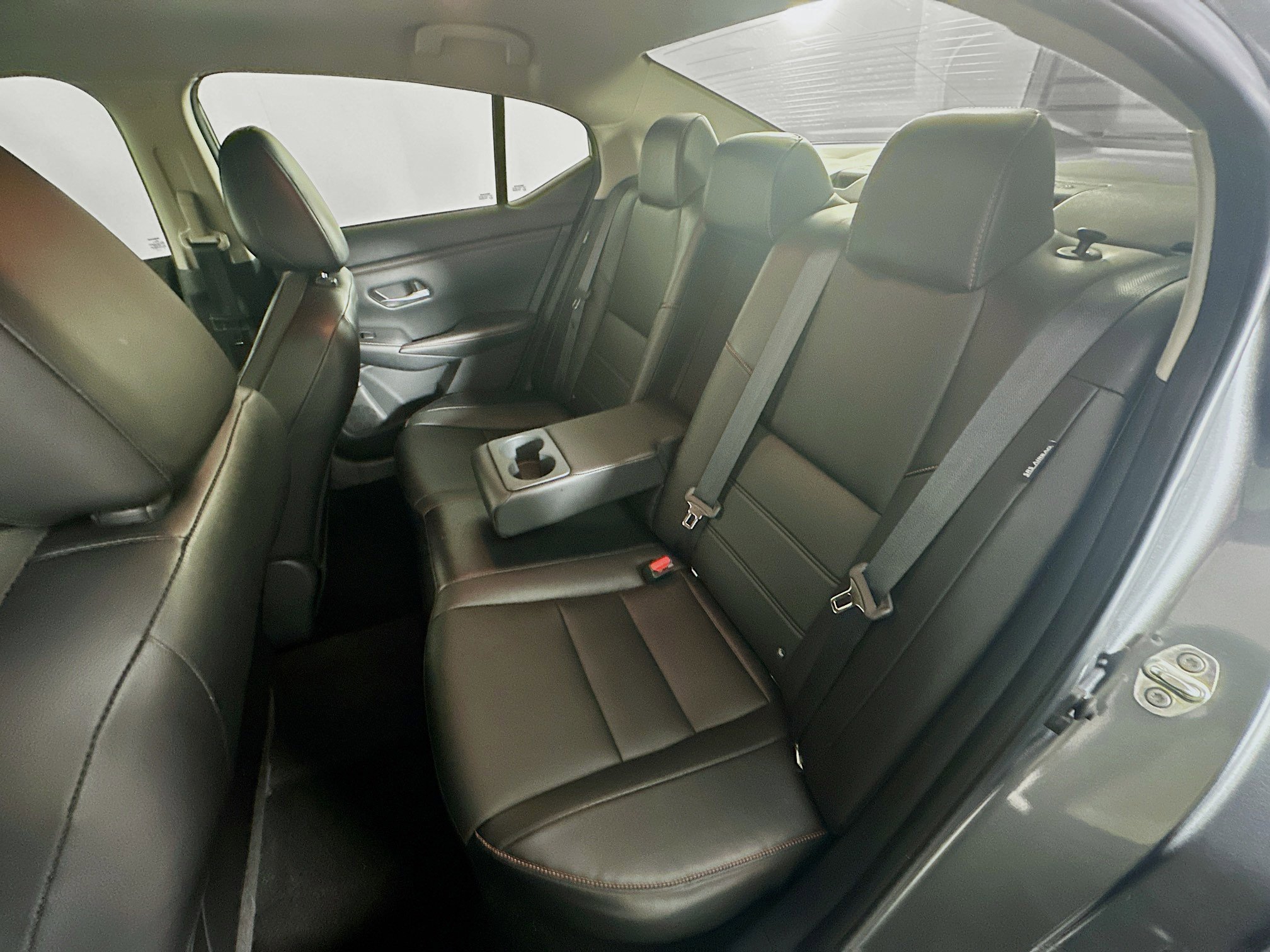 Used 2022 Nissan Sentra SR w/ SR Premium Package FWD image 25