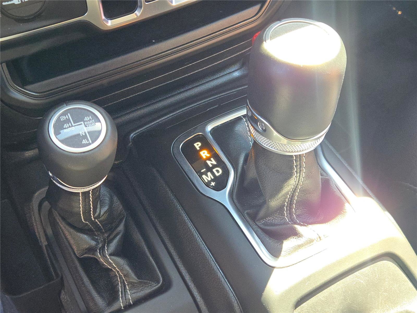 Certified 2023 Jeep Wrangler Sahara w/ Cold Weather Group image 32